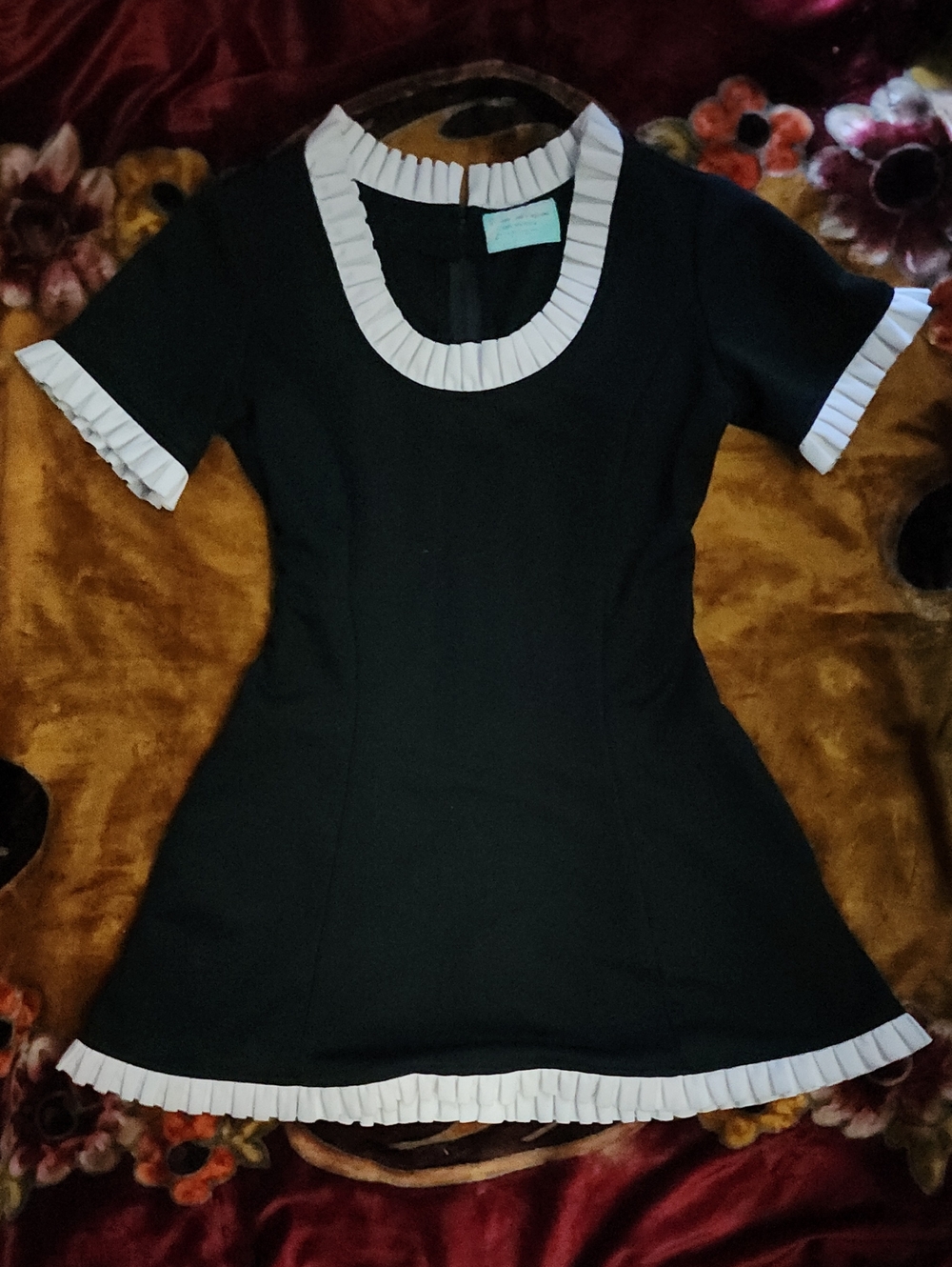 Rare!! Vintage Maid Dress - Fashion Seal Uniforms Black W/ White Pleated Trim